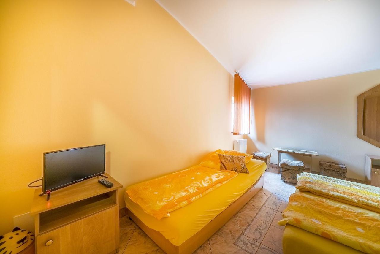 Amber House Apartment Wladyslawowo Bagian luar foto