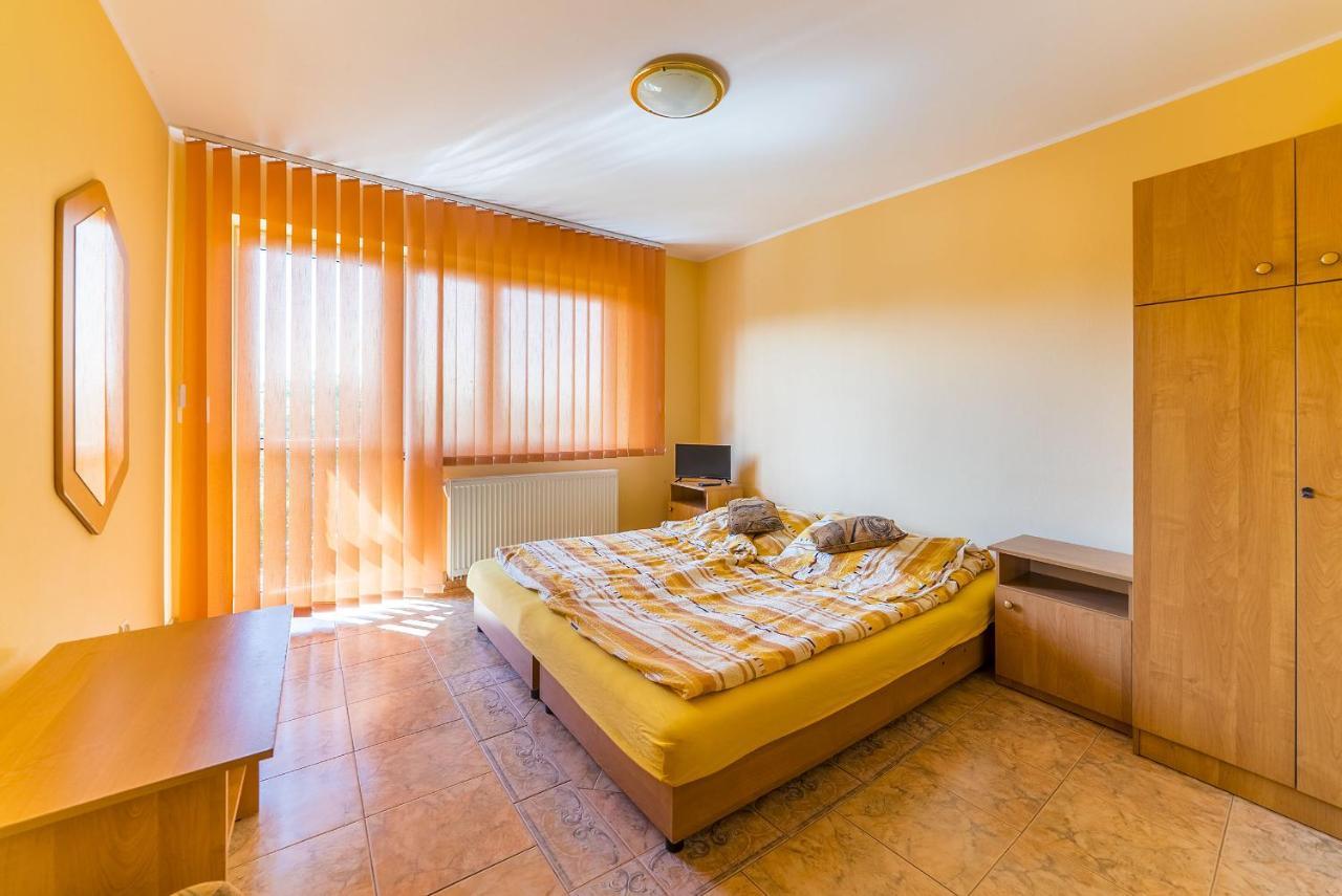 Amber House Apartment Wladyslawowo Bagian luar foto