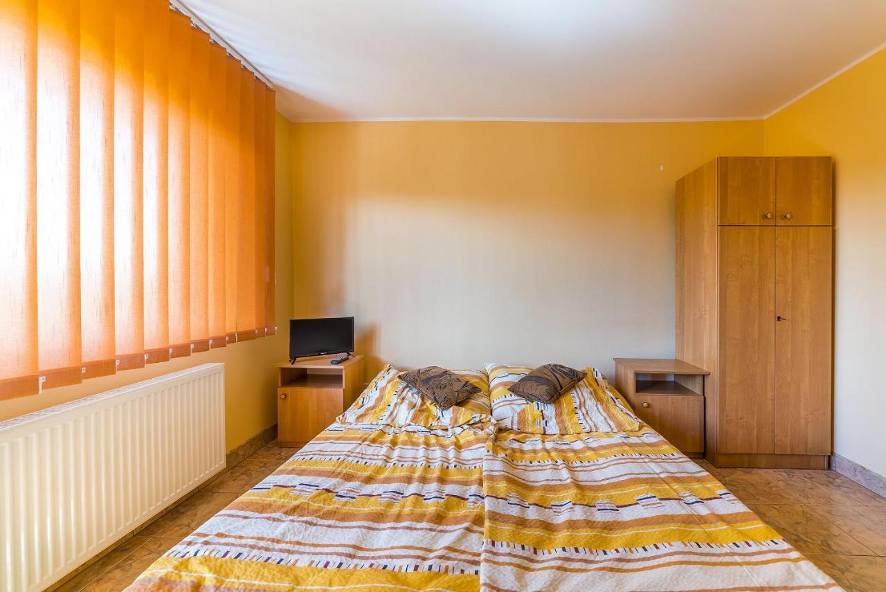 Amber House Apartment Wladyslawowo Bagian luar foto